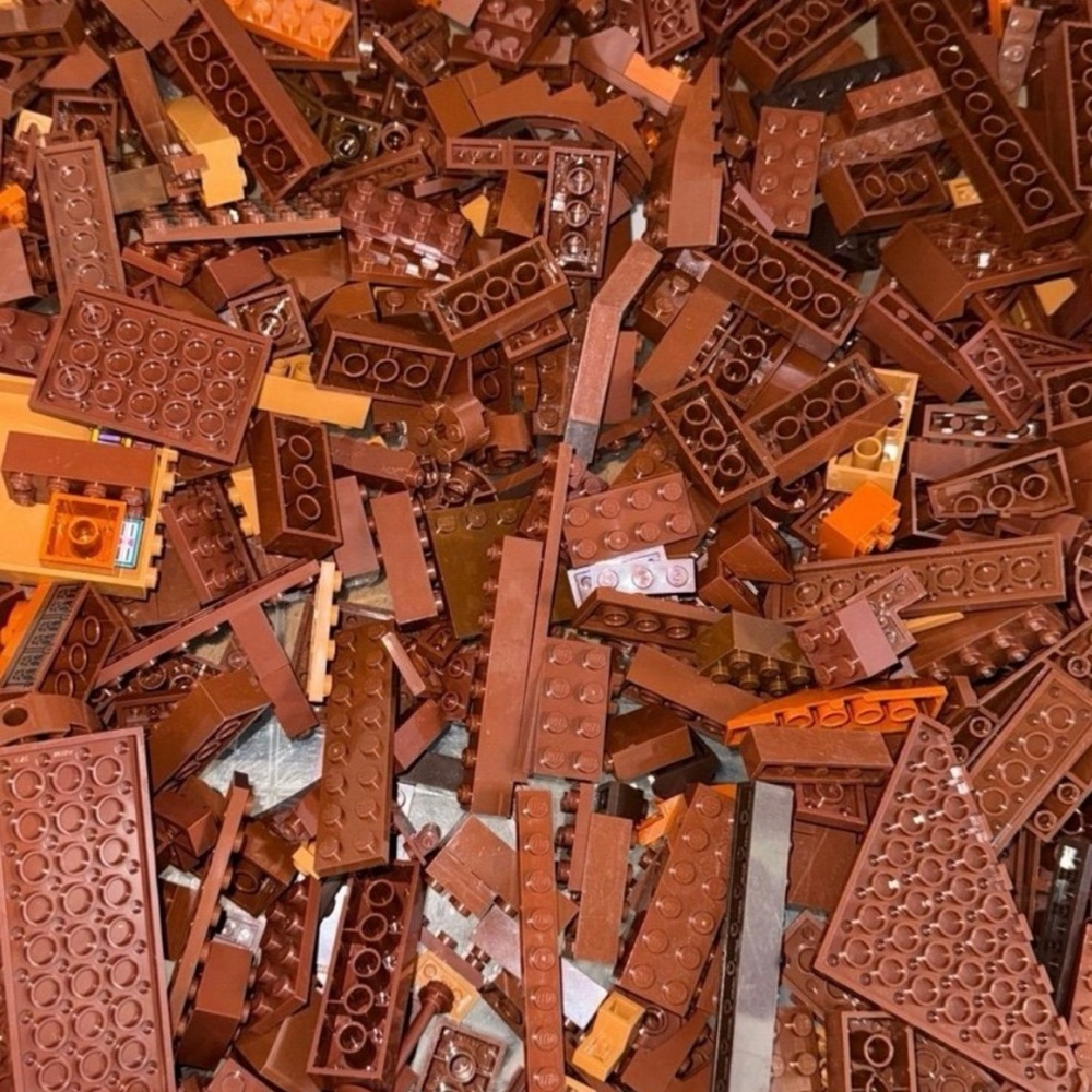 4lbs - Genuine LEGO Bulk Reddish Brown/Nougat Blend Bricks / Slopes / Plate Lot!